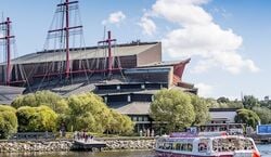 Veranstaltung: Stockholm: Hop-on Hop-off Boat Tour, Wrangel Palace in Stockholm