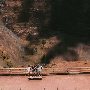 Veranstaltung: Vesuvio: Viaggio di andata e ritorno da Napoli + biglietto d'ingresso, Vesuvius Day Trips from Naples in Naples