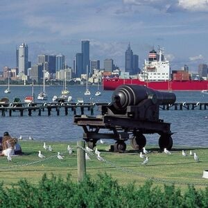 Veranstaltung: Williamstown: One-way or Roundtrip Ferry Ride From Melbourne, Melbourne Cruises in Melbourne