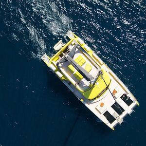 Veranstaltung: Barcelona: Crucero al Atardecer en Catamarán Ecológico + Música en Directo, Barcelona Sailing in Barcelona