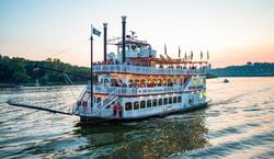 Veranstaltung: Cincinnati: Sunset Sightseeing Cruise on the Ohio River, in Cincinnati