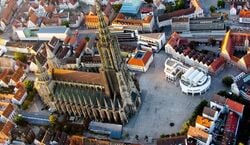 Veranstaltung: Ulms Geschichte, Rekorde und Relativität Private Tour, in Ulm