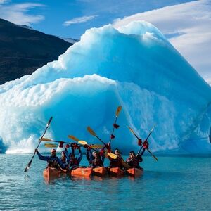 Veranstaltung: Perito Moreno Glacier: Guided Kayak Tour + Transfer, Perito Moreno Glacier in El Calafate