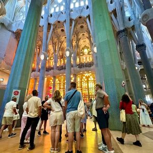 Veranstaltung: Sagrada Familia y Pedrera (Casa Milà): Visita en grupo reducido + Cava, La Sagrada Familia in Barcelona