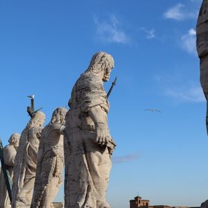 Veranstaltung: Basilica di San Pietro, Cupola e Tombe Papali: Ingresso anticipato + Tour guidato, St. Peter's Basilica in Rome