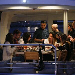 Veranstaltung: Barcelona: Excursión con cena en catamarán al atardecer para grupos reducidos, Barcelona Boat Trips in Barcelona