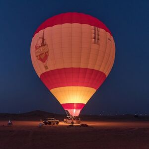 Veranstaltung: Dubai Hot Air Balloon Flight with Hotel Transfers, Dubai Hot Air Balloon Tours in Dubai