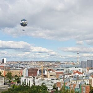 Veranstaltung: Berlin: Welt Ballonfahrt, Babylon in Berlin