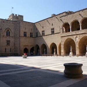 Veranstaltung: Palace of the Knights of Rhodes: Entry Ticket + Digital Guide, Palace of the Knights of Rhodes in Rhodes