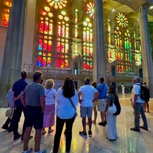 Veranstaltung: Sagrada Familia y Pedrera (Casa Milà): Visita en grupo reducido + Cava, La Sagrada Familia in Barcelona