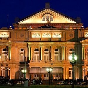 Veranstaltung: Walking Tour & Teatro Colón Visit, Teatro Colón in Buenos Aires
