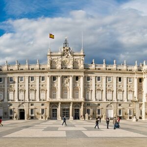 Veranstaltung: Palacio Real de Madrid y Catedral de la Almudena: Visita guiada y sin colas, Palacio Real in madrid