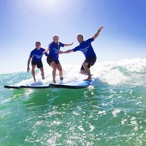 Veranstaltung: Two-Hour Surfing Lesson at Byron Bay, Gold Coast Aviation Activities in Byron Bay