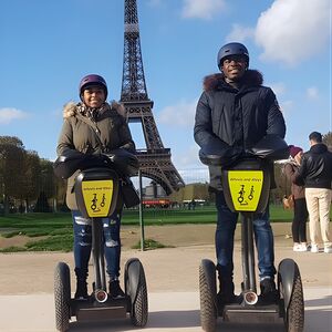 Veranstaltung: Paris Segway Express Tour (12 monuments in 1 hour and 15 minutes), Espace Open Unesco (à L'intérieur Du Bâtiment, à Gauche De L'accueil) in Paris