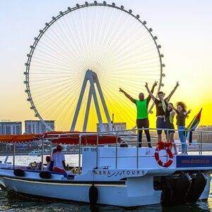 Veranstaltung: Dubai Marina: 60-Min Sightseeing Boat Tour by Abra Tours, Dubai Cruises in Dubai