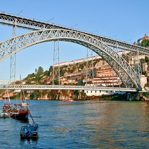 Veranstaltung: Porto e Gaia: passeio a pé pelas duas margens do rio Douro, Porto Helicopter Tours in Porto