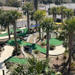 Veranstaltung: SkyWheel Panama City Beach: Mini Golf, SkyWheel Panama City Beach in Panama City Beach