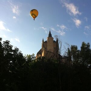 Veranstaltung: Vuelo en globo sobre Segovia con transporte desde Madrid, Segovia Balloon Flights in Segovia