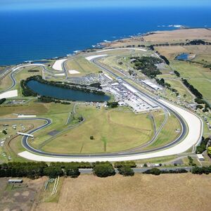 Veranstaltung: 8-Minute Helicopter Flight: Phillip Island Cape Woolamai or Grand Prix Circuit, Melbourne Helicopter Tours in Melbourne