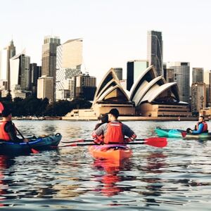 Veranstaltung: Sunrise Kayaking on Sydney Harbour with Breakfast, Sydney in sydney