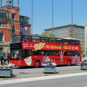 Veranstaltung: Hop-on Hop-off-Bus Kiel 24 Stunden, Kiel Bus Tours in Kiel