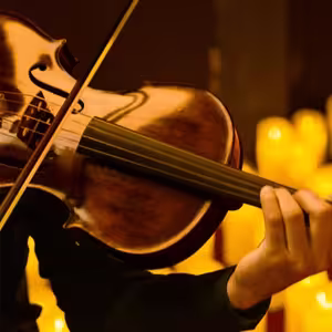 Veranstaltung: Candlelight: Tributo a Hans Zimmer, Colegio Andino in Huancayo