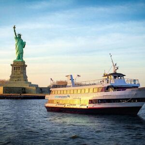 Veranstaltung: New York: Alive After Five Happy Hour Cruise, Circle Line Sightseeing Cruises in New York