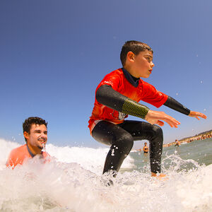 Veranstaltung: Aulas de surf privadas ou em grupo com a Tiki Surf Academy, Cabana Beach Bar in União das freguesias de Charneca de Caparica e Sobreda