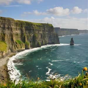 Veranstaltung: Cliffs of Moher and the Burren, Kinlay Hostel in Galway