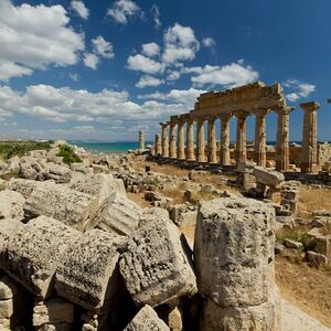 Veranstaltung: Ingresso al Parco Archeologico di Selinunte + Servizio navetta andata e ritorno, Selinunte Archaeological Park in Marinella di Selinunte