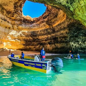 Veranstaltung: Cavernas de Benagil: Passeio de barco, Benagil Caves Boat Tours in Portimão