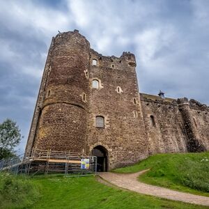 Veranstaltung: Outlander Tour with Doune Castle Entry, Day Trips from Edinburgh in Edinburgh