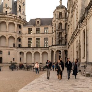 Veranstaltung: Loire Valley Castles Trip with Chenonceau and Chambord from Paris, Pullman Paris Centre - Bercy in Paris