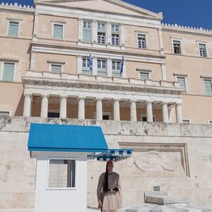 Veranstaltung: Athens: Private Full-Day Minibus Tour + Hotel Pickup, Athens Hop-on Hop-off Tours in Athens