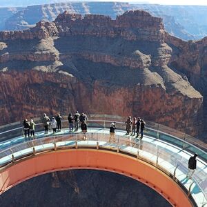 Veranstaltung: Grand Canyon West: Roundtrip Flight from Las Vegas + Optional Skywalk, Grand Canyon Tours from Las Vegas in Las Vegas