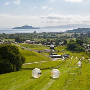 Veranstaltung: Zorb Inflatable Ball Ride from Mount Ngongotaha in New Zealand, 525 Ngongotaha Road in Rotorua