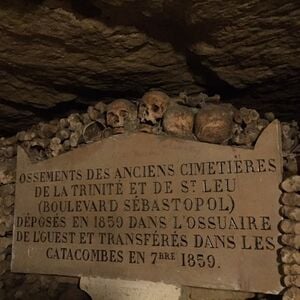 Veranstaltung: Catacombes de Paris : visite guidée semi-privée en anglais, Les Catacombes de Paris in Paris