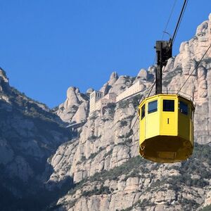 Veranstaltung: Teleférico de Montserrat: Viaje de ascenso, Montserrat Cable Car Station in Barcelona