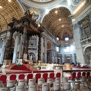 Veranstaltung: Basilica di San Pietro e Cupola: Visita guidata, St. Peter's Basilica in Rome