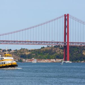 Veranstaltung: Lisboa: Passeio de ônibus, barco e bonde tudo-em-um de 72 ou 96 horas com embarque e desembarque, Lisbon Hop-on Hop-off Tours in Lisbon