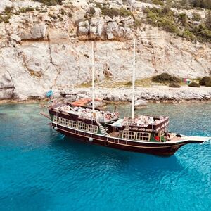 Veranstaltung: Rhodes: Sunset Cruise with Greek BBQ and Unlimited Drinks, Rhodes Cruises in Rhodes