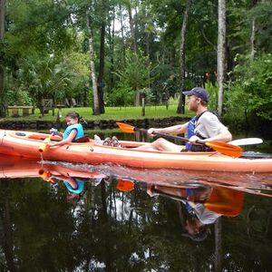 Veranstaltung: Lofton Creek Kayaking Trip with Professional Guide, 463540 State Rd 200 in Yulee