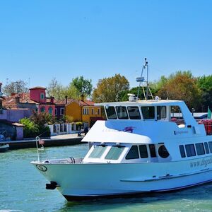 Veranstaltung: Murano e Burano: Tour in barca di un'intera giornata dalla stazione ferroviaria, Venice Food Tours in Venice