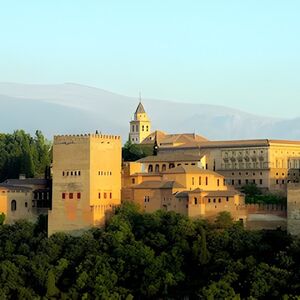 Veranstaltung: Alhambra y Palacios Nazaríes: Excursión de un día desde Sevilla con transporte, Alhambra in Granada