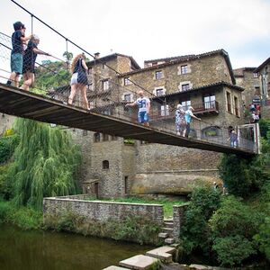 Veranstaltung: Besalú, Rupit y Tavertet: Visita guiada desde Barcelona, Day Trips from Barcelona in Barcelona