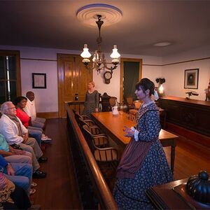 Veranstaltung: Whaley House: Self-Guided Haunted Tour, Whaley House Museum in San Diego