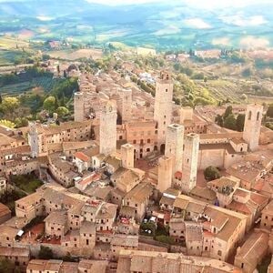 Veranstaltung: San Gimignano, Siena, Monteriggioni e il Chianti: tour + pranzo + degustazione di vini, Tuscany Day Trips from Florence in Florence