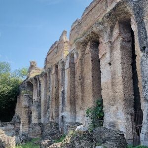 Veranstaltung: Villa D'Este e Villa Adriana: Salta la Coda + Andata e Ritorno da Roma, Day Trips from Rome in Rome