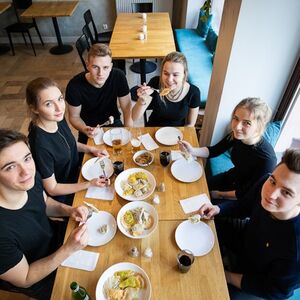 Veranstaltung: Polish Dumplings Cooking Class with a Tasting of Liqueurs, Warsaw Cooking Classes in Warsaw