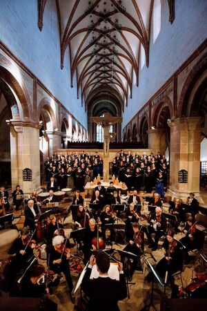 Veranstaltung: Christina Landshamer, Konstantin Krimmel, Benjamin Hartmann, Maulbronner Kammerchor & Hannoversche Hofkapelle, Kloster Maulbronn in Maulbronn